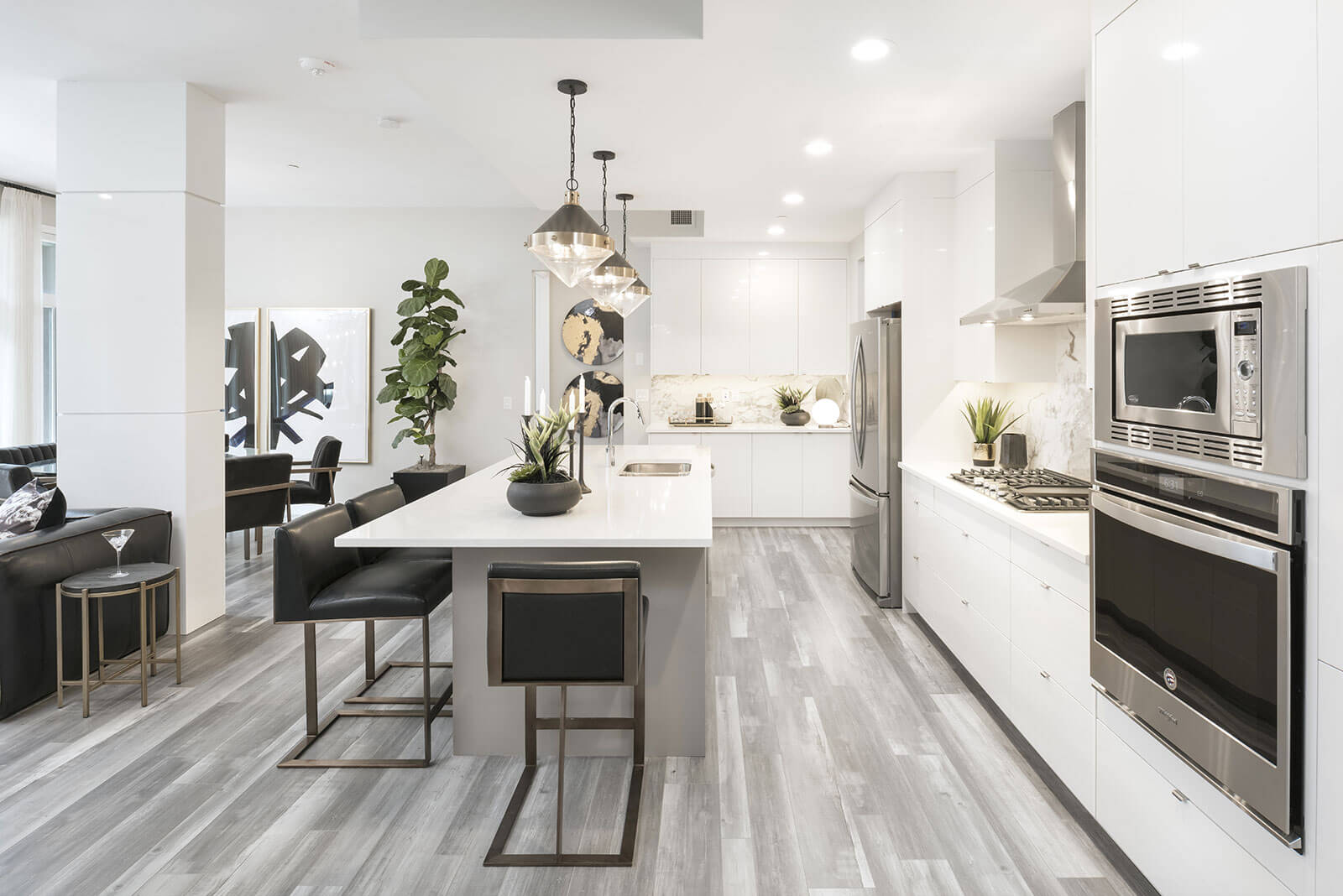 Reflection Kitchen 2