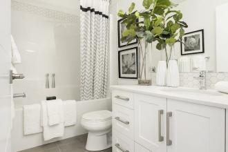 Calligraphy - Bathroom 1