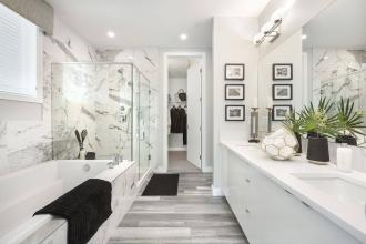 Reflection Ensuite 2